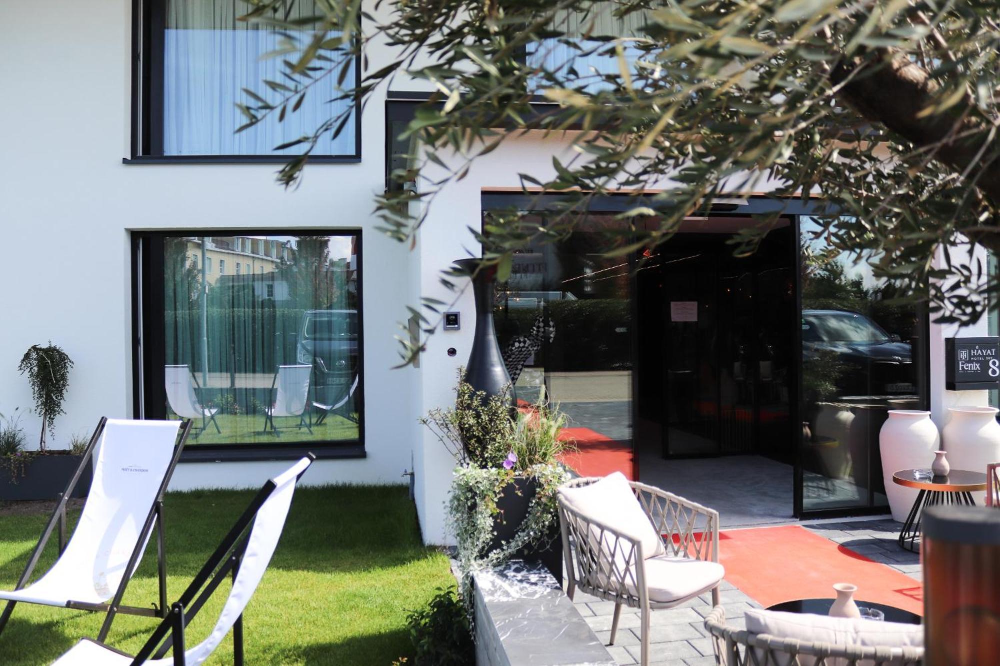Hayat Sky Hotel רוסט מראה חיצוני תמונה