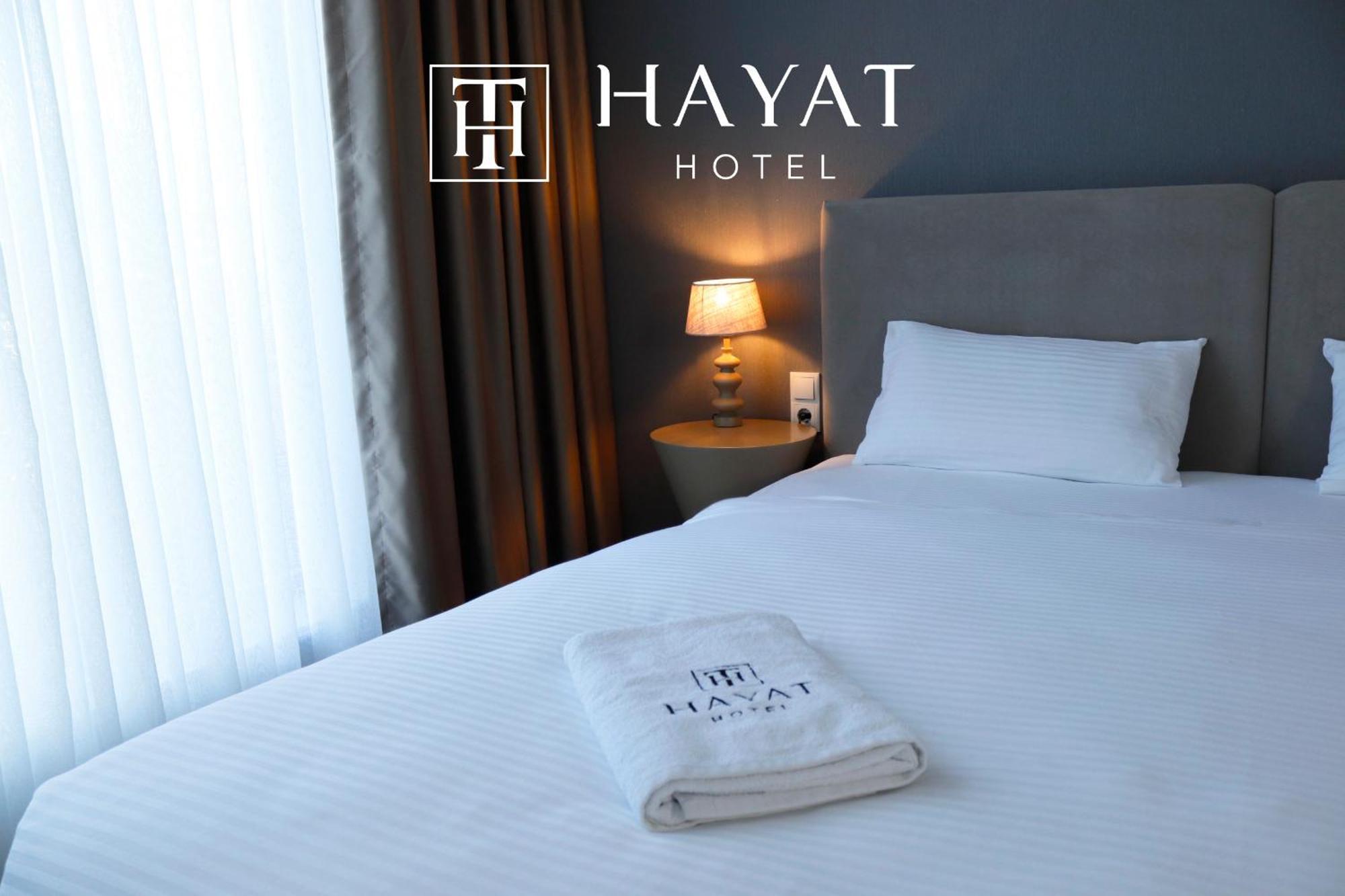 Hayat Sky Hotel רוסט מראה חיצוני תמונה