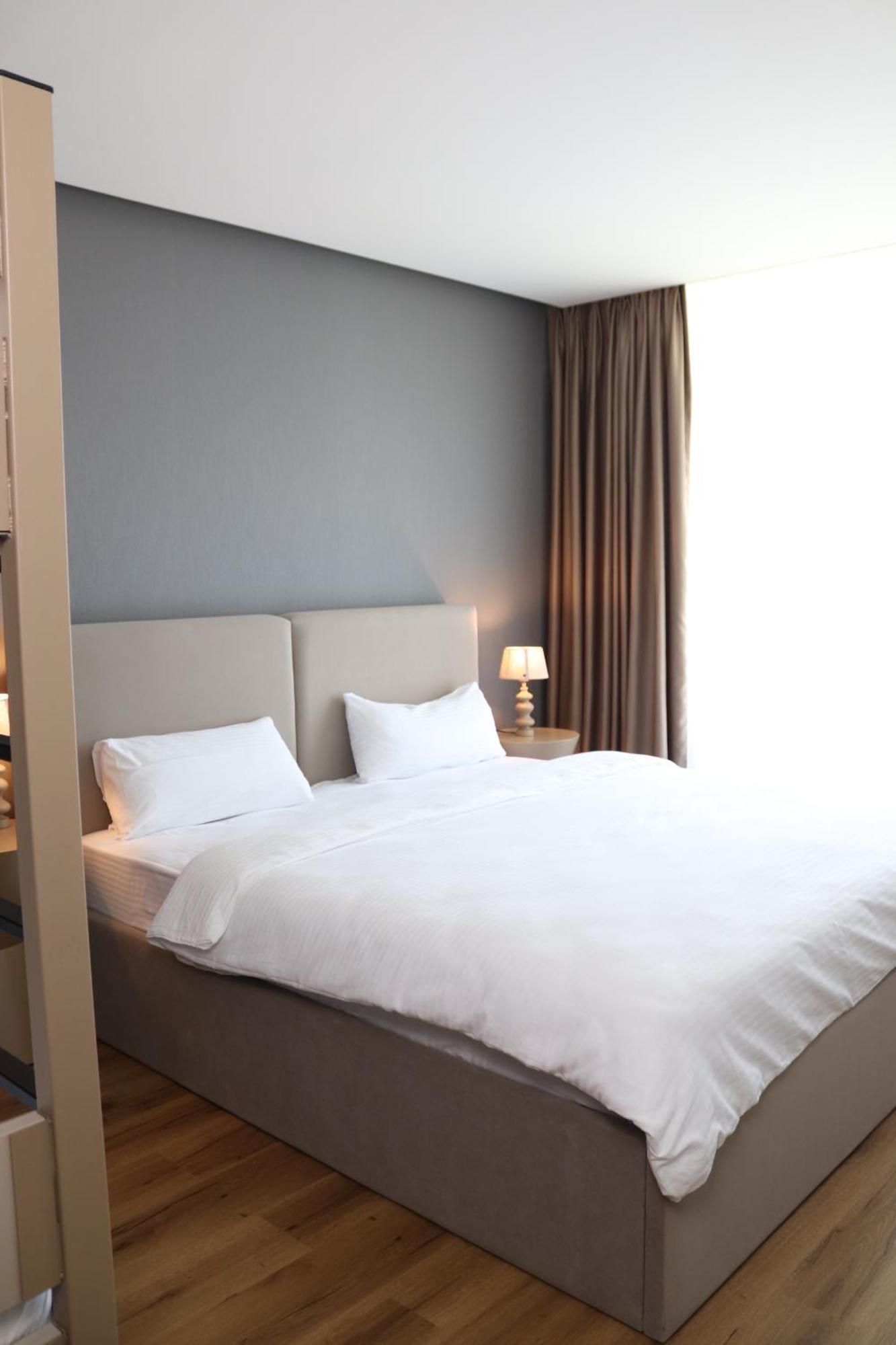 Hayat Sky Hotel רוסט מראה חיצוני תמונה