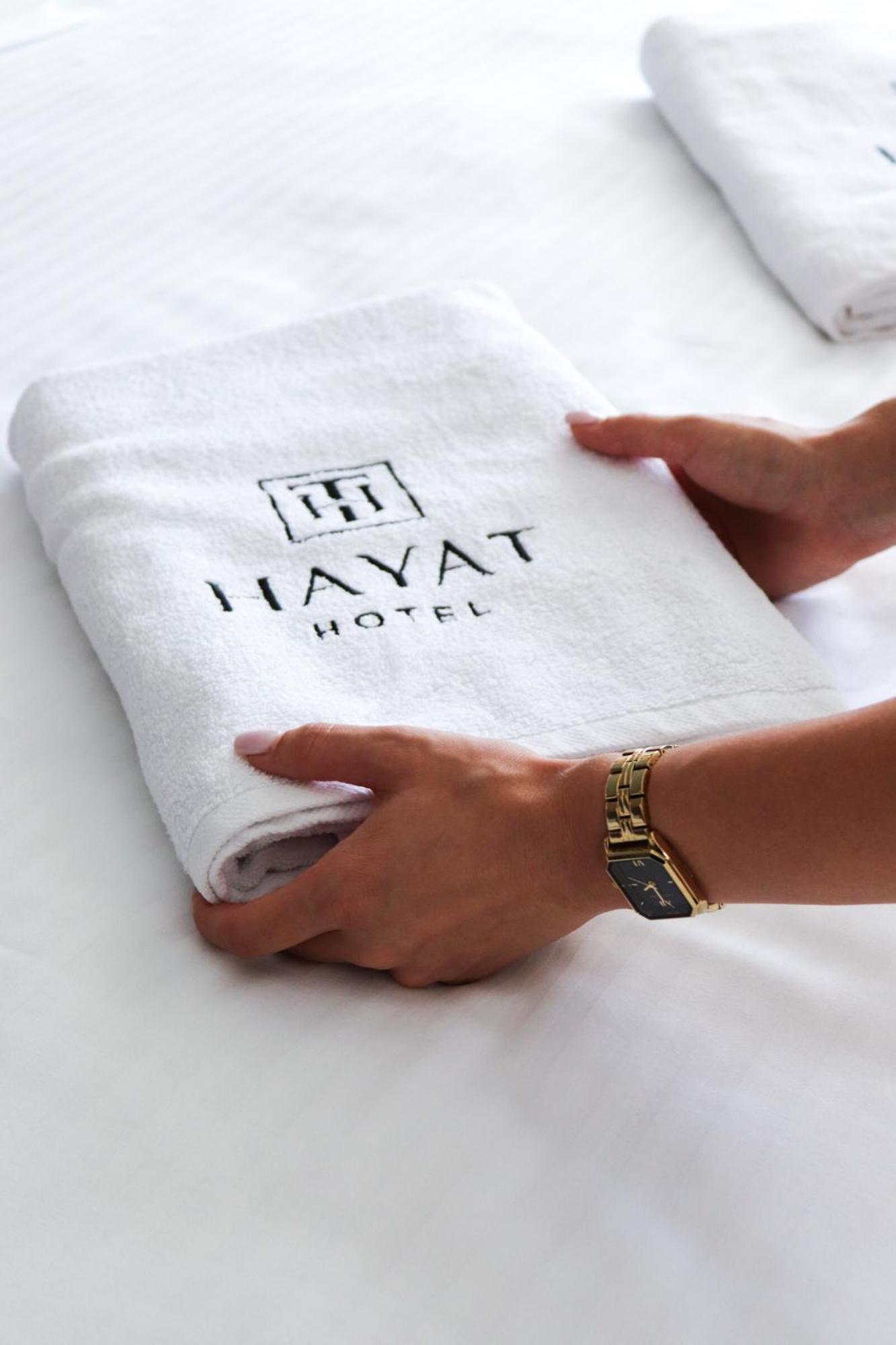 Hayat Sky Hotel רוסט מראה חיצוני תמונה